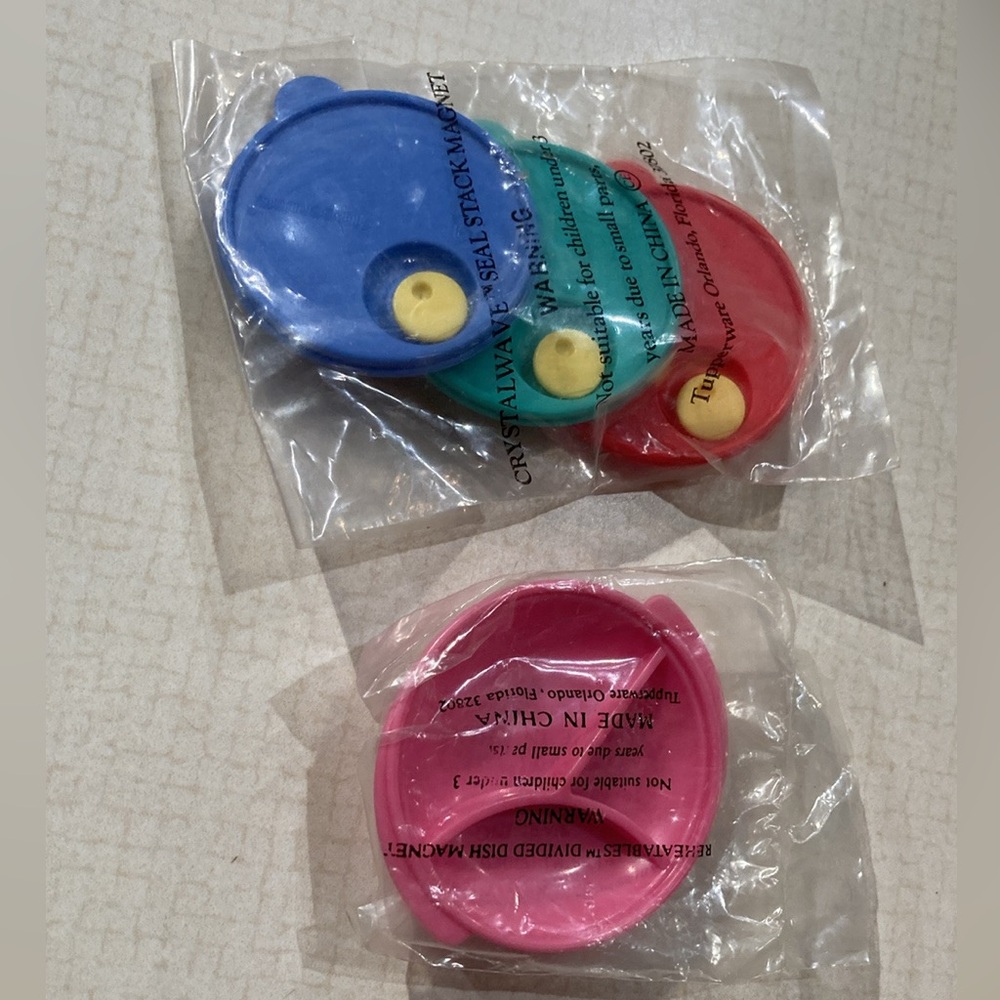 Vintage Tupperware mini Tupperware magnets sealed in pkg